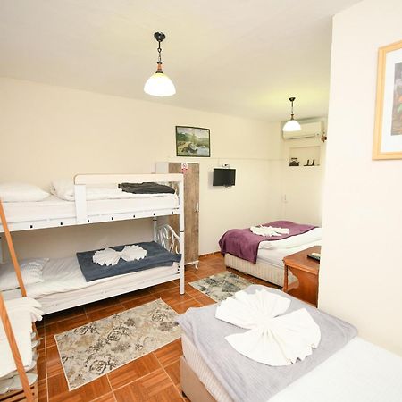 Anz Guest House Pansiyon Selcuk Exterior photo