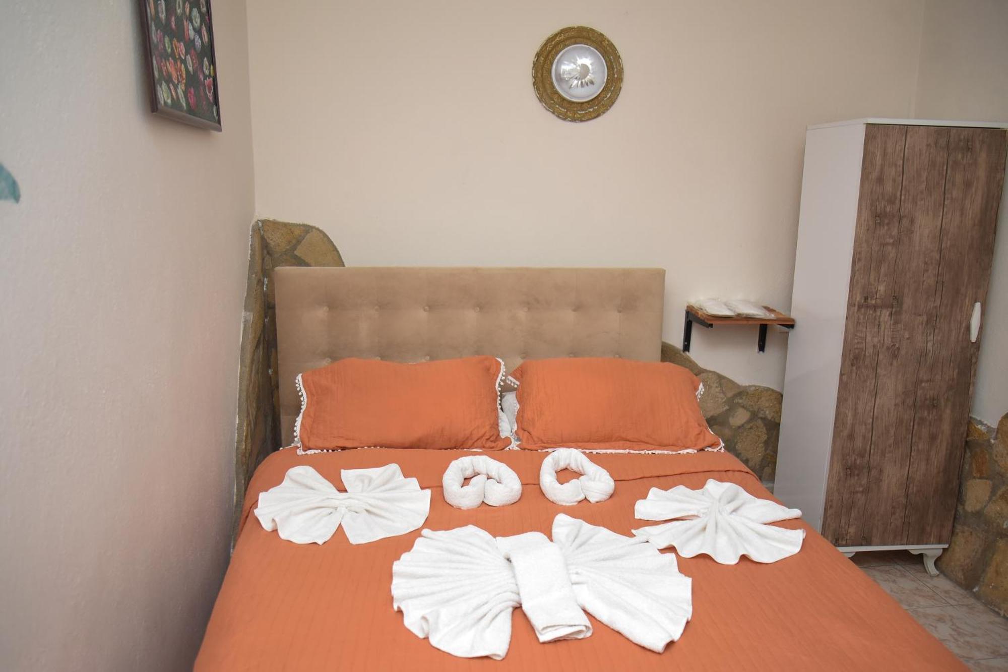 Anz Guest House Pansiyon Selcuk Exterior photo