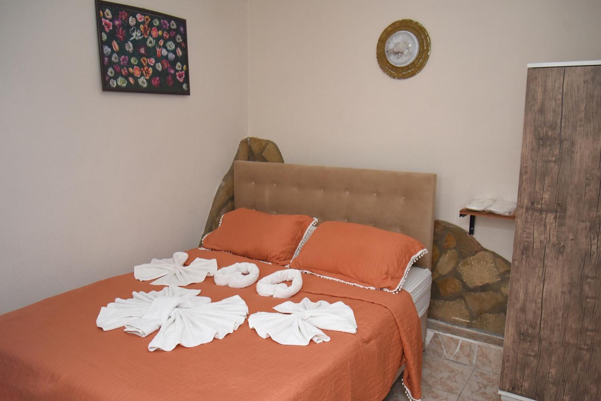 Anz Guest House Pansiyon Selcuk Exterior photo